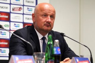 Šádek chtěl odvolat Hyského už v pondělí, Strnad rozhodnutí zablokoval. Plzeň jede do Teplic beze změny